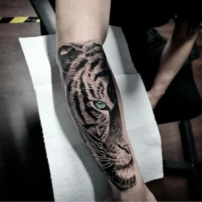 Shaun Griffin tattoo 023