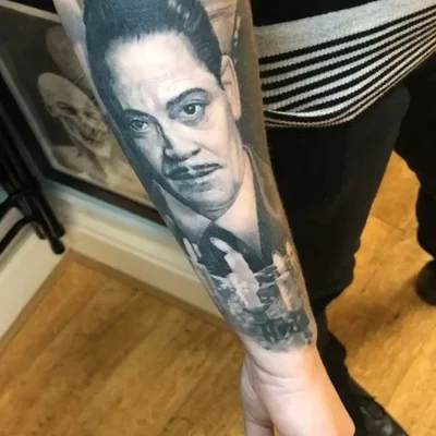 Shaun Hubbard tattoo 024