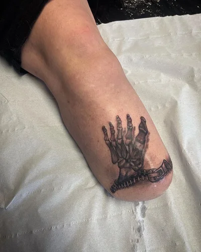 Shaun Hubbard tattoo 049