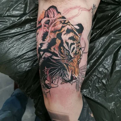 Shaun Maddy tattoo 042