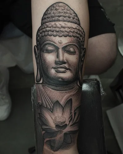 Shaun Maddy tattoo 045