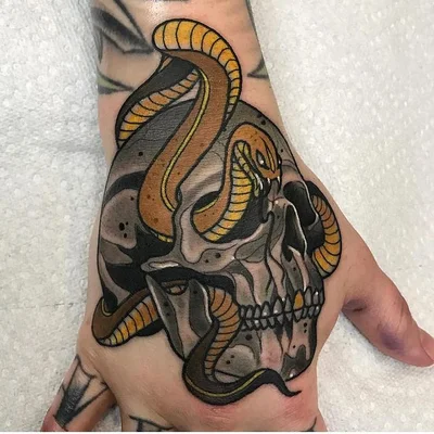 Shawn Van Oven tattoo 001