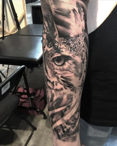 Shayna Pray tattoo 015