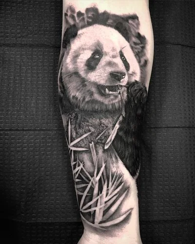 Shayna Pray tattoo 028