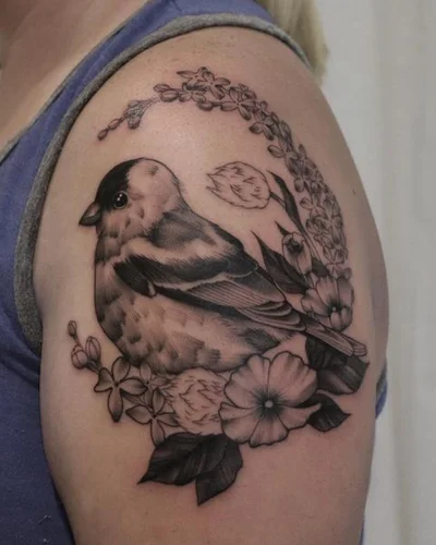 Shayna Pray tattoo 035
