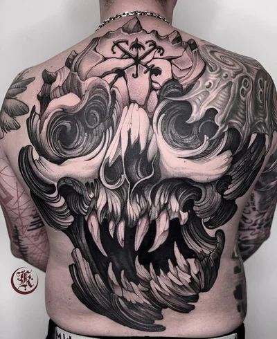 Ksenia Darmaeva tattoo 046