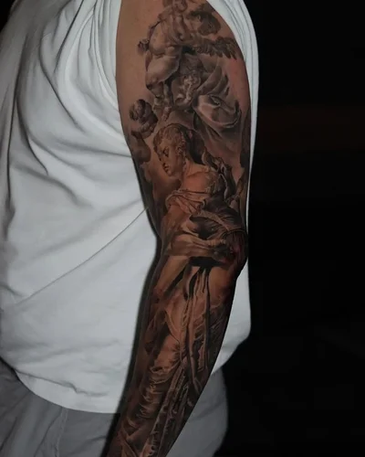 Anna Petrova tattoo 048