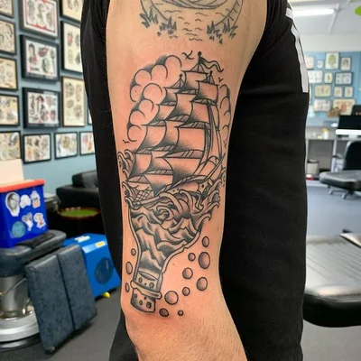 Liam Sheard tattoo 009