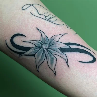 Mike tattoo 025