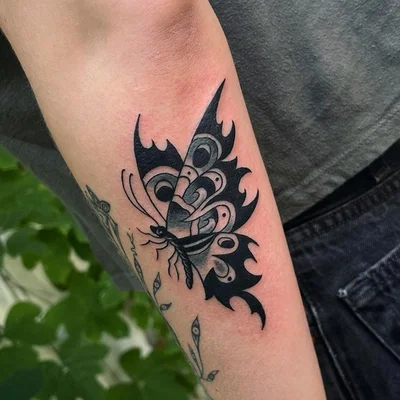 Mike tattoo 030