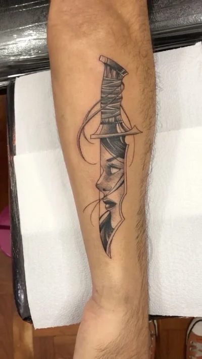 Sheila Oi tattoo 039