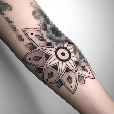 Katya Shelest tattoo 007