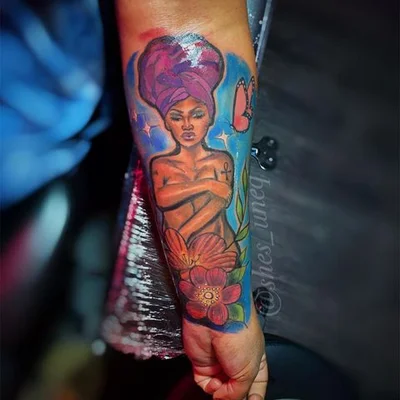Uneq tattoo 018