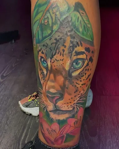 Uneq tattoo 029