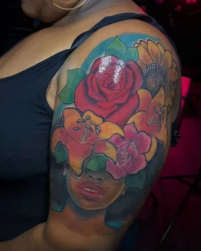 Uneq tattoo 033