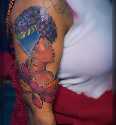 Uneq tattoo 034