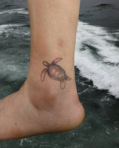 Kira Scura tattoo 022