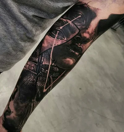 Katrina Jones tattoo 009