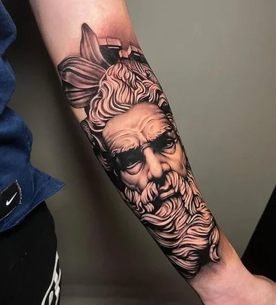 Katrina Jones tattoo 020