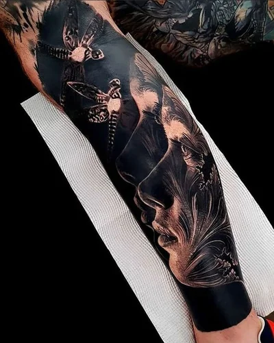 Katrina Jones tattoo 036