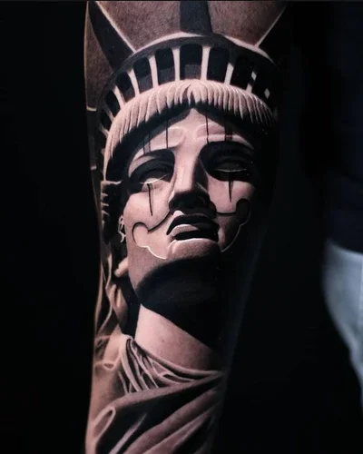 Katrina Jones tattoo 046