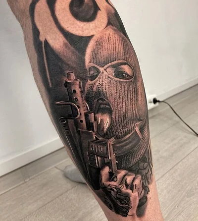 Ivan Shipulin tattoo 046