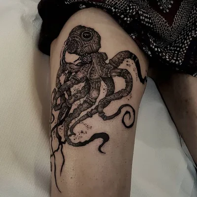 Shirley Pettigrew tattoo 024