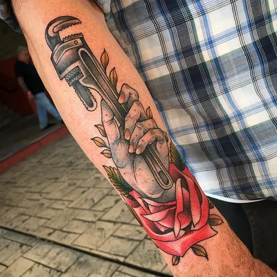 Mike Shishmanian tattoo 031
