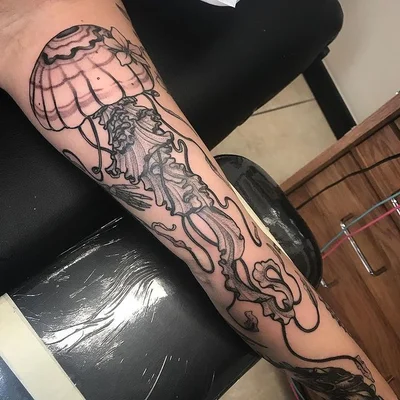 Mike Shishmanian tattoo 040
