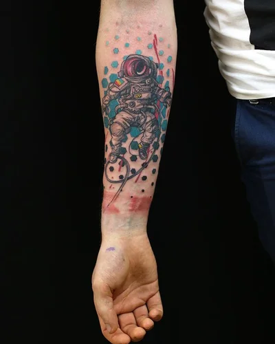 Martynas Snioka tattoo 019