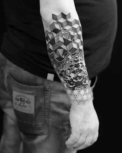 Martynas Snioka tattoo 032