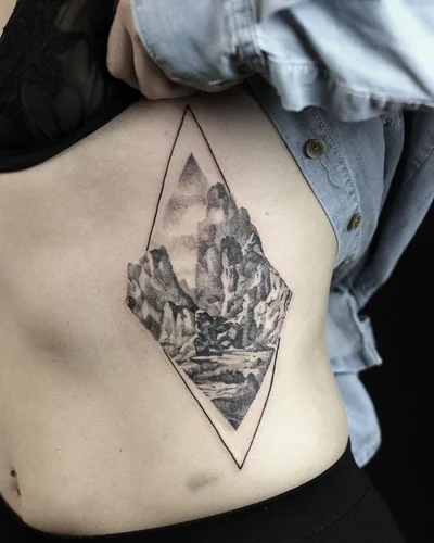 Martynas Snioka tattoo 042