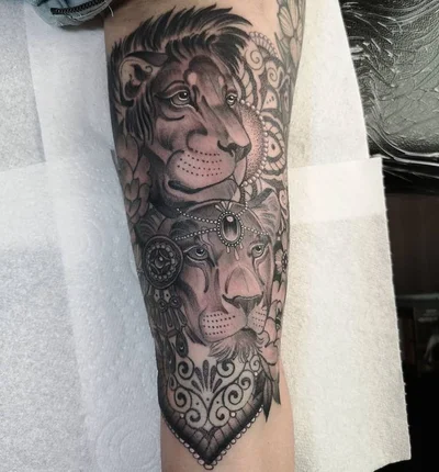 Shona Lynne tattoo 019