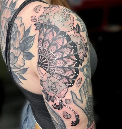 Shona Lynne tattoo 021