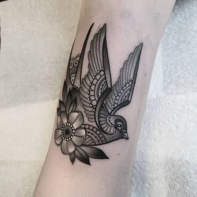 Shona Lynne tattoo 044
