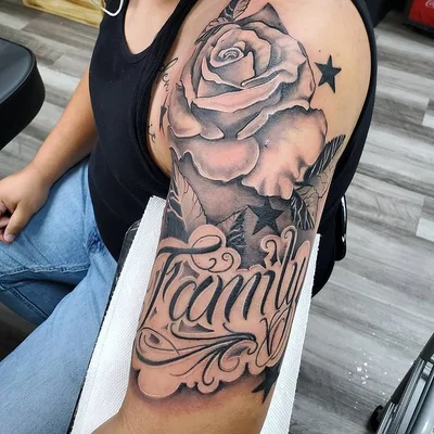 Yeniel Hernandez tattoo 014