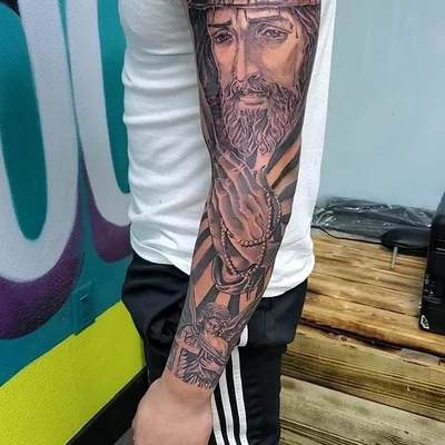 Yeniel Hernandez tattoo 034