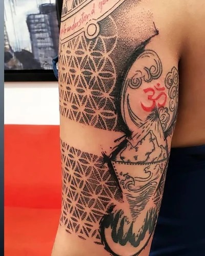 Yeniel Hernandez tattoo 036