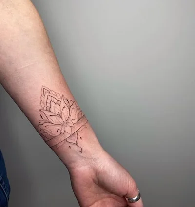 Shorty's Tattoo tattoo 015