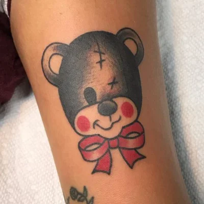 Evie tattoo 016