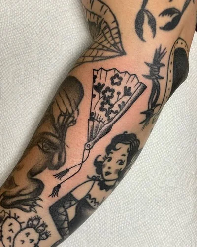 Evie tattoo 026