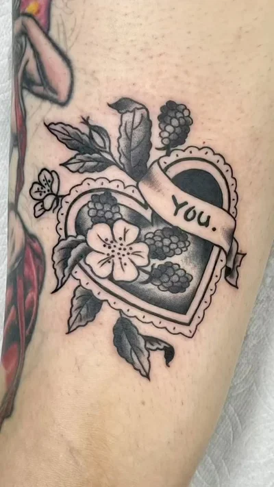 Evie tattoo 032