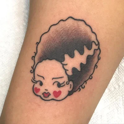 Evie tattoo 045