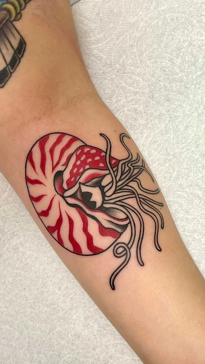 Evie tattoo 047