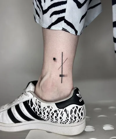 Julia Shpadyreva tattoo 027