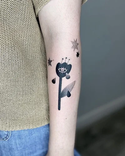 Julia Shpadyreva tattoo 033