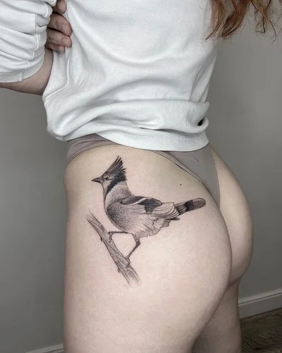 Julia Shpadyreva tattoo 042