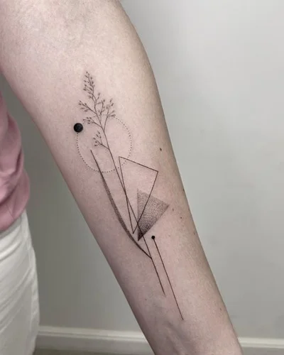 Julia Shpadyreva tattoo 048