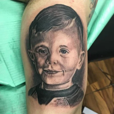 Shred tattoo 038