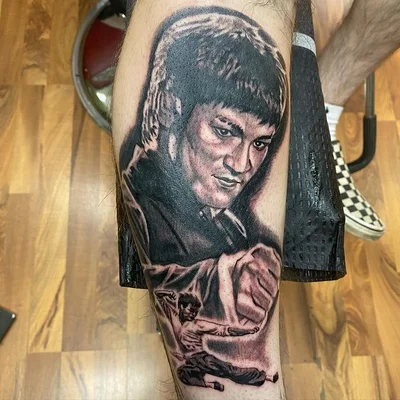 Shred tattoo 040